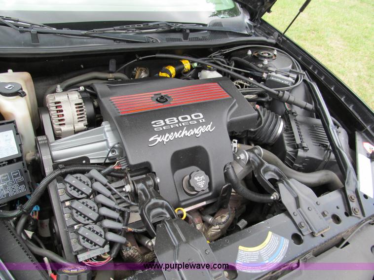 image for item C2297 2004 Chevrolet Impala SS