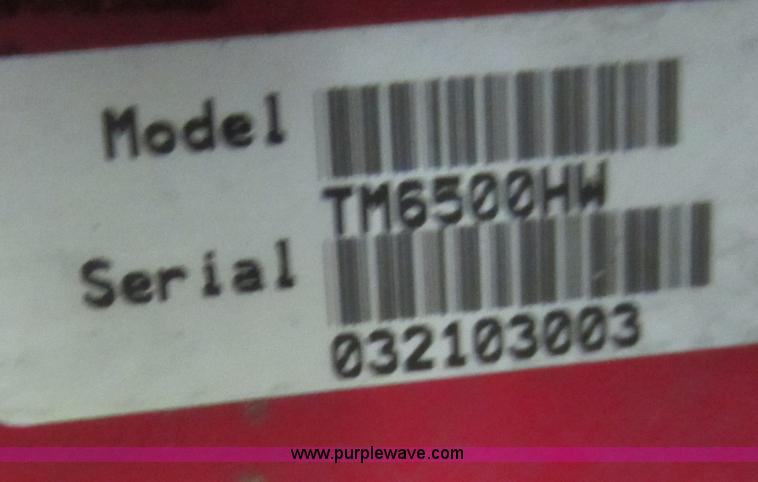 image for item D2022 2003 Giant Vac TM650OHW leaf loader