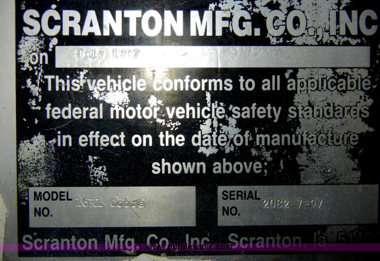 image for item D4247 1998 Freightliner F170 refuse truck