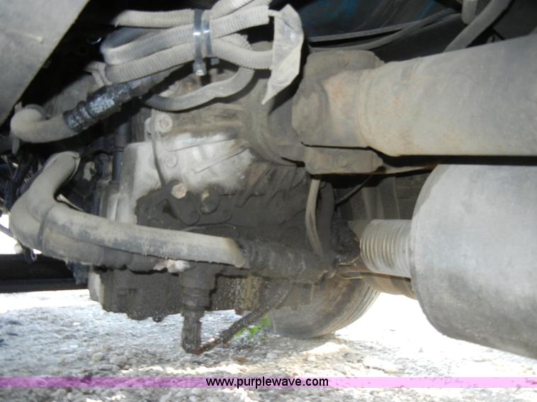 image for item D4247 1998 Freightliner F170 refuse truck