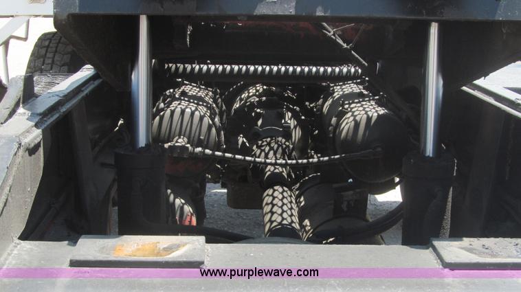 image for item F3004 1990 Capacity TJ4000 yard truck