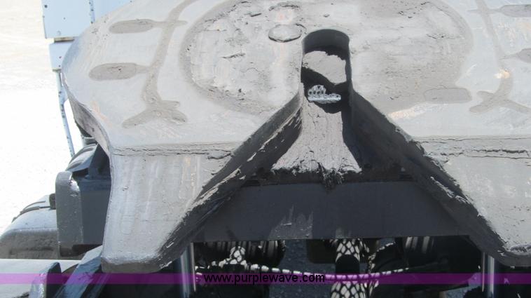 image for item F3004 1990 Capacity TJ4000 yard truck