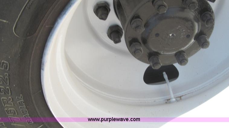 image for item F3004 1990 Capacity TJ4000 yard truck