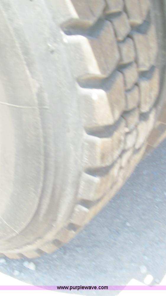 image for item F3004 1990 Capacity TJ4000 yard truck