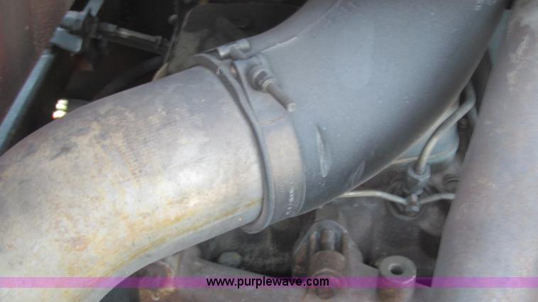 image for item F3004 1990 Capacity TJ4000 yard truck