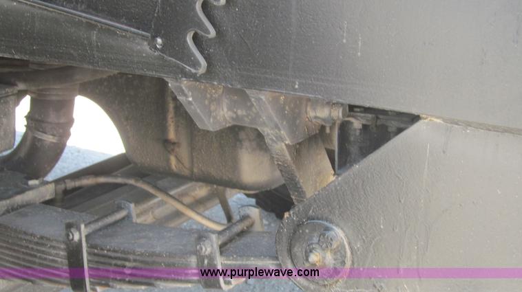 image for item F3004 1990 Capacity TJ4000 yard truck