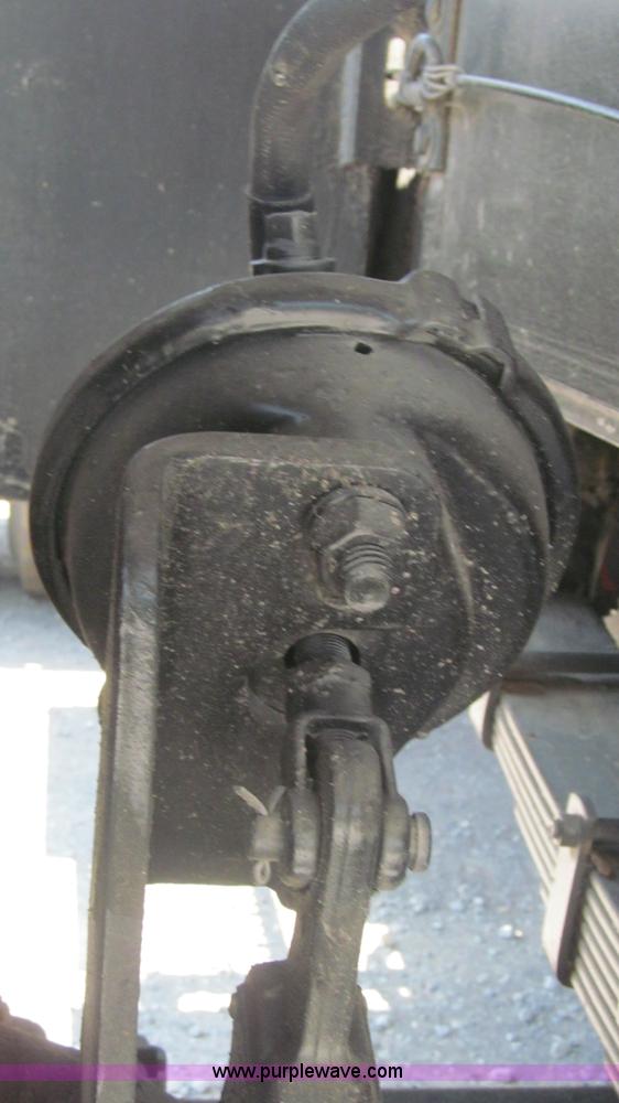 image for item F3004 1990 Capacity TJ4000 yard truck