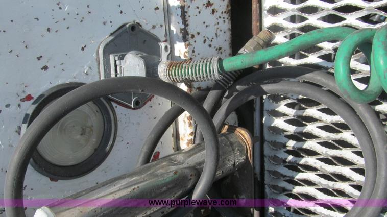 image for item F3004 1990 Capacity TJ4000 yard truck