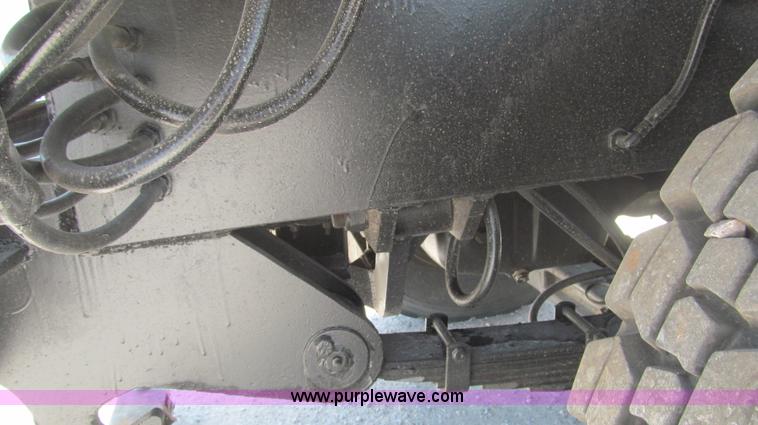 image for item F3004 1990 Capacity TJ4000 yard truck