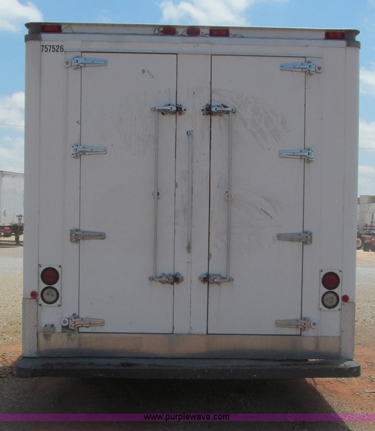 image for item F3006 1999 International 4700LP refrigerated box truck