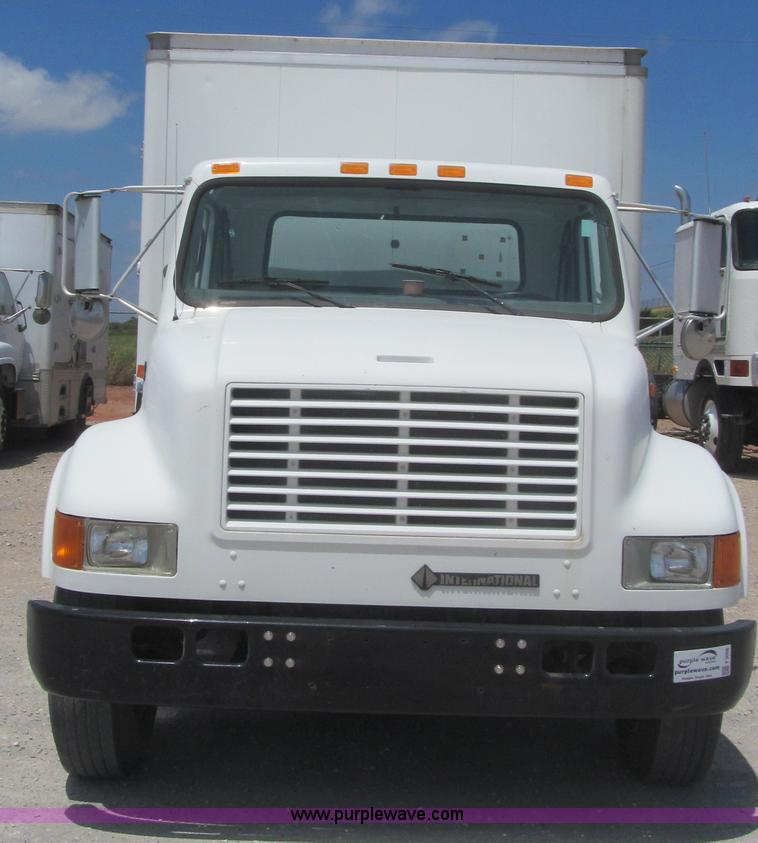 image for item F3006 1999 International 4700LP refrigerated box truck