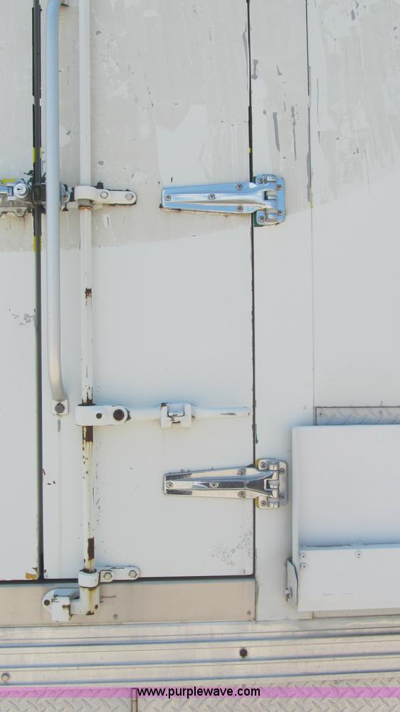 image for item F3006 1999 International 4700LP refrigerated box truck