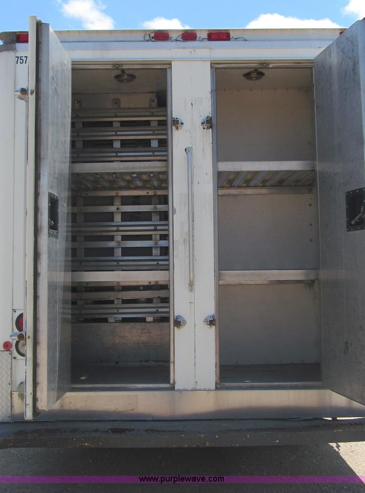 image for item F3006 1999 International 4700LP refrigerated box truck