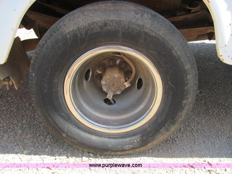 image for item F3008 1983 Ford F350 XL utility pickup truck