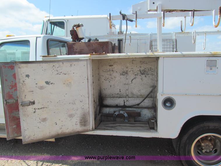 image for item F3008 1983 Ford F350 XL utility pickup truck