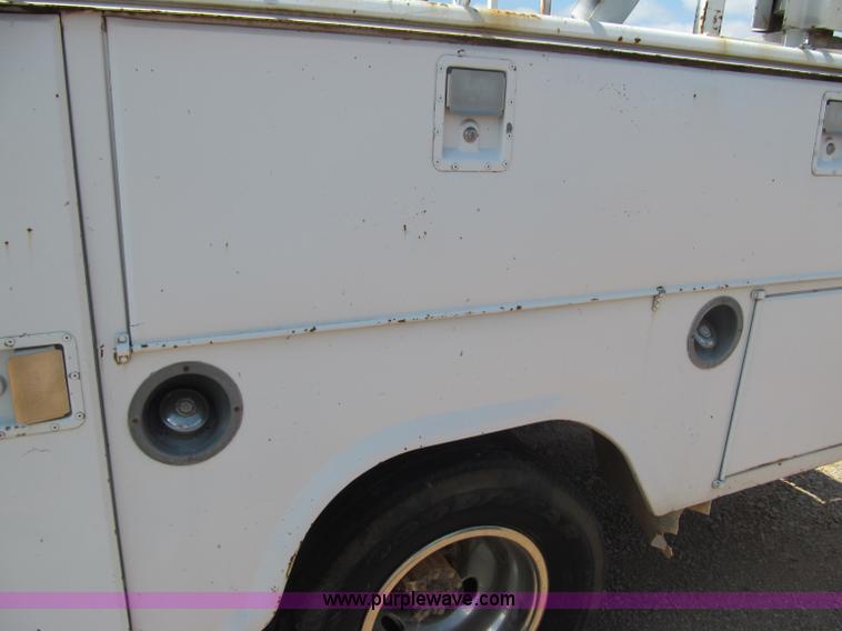 image for item F3008 1983 Ford F350 XL utility pickup truck