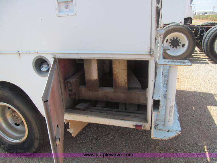 image for item F3008 1983 Ford F350 XL utility pickup truck