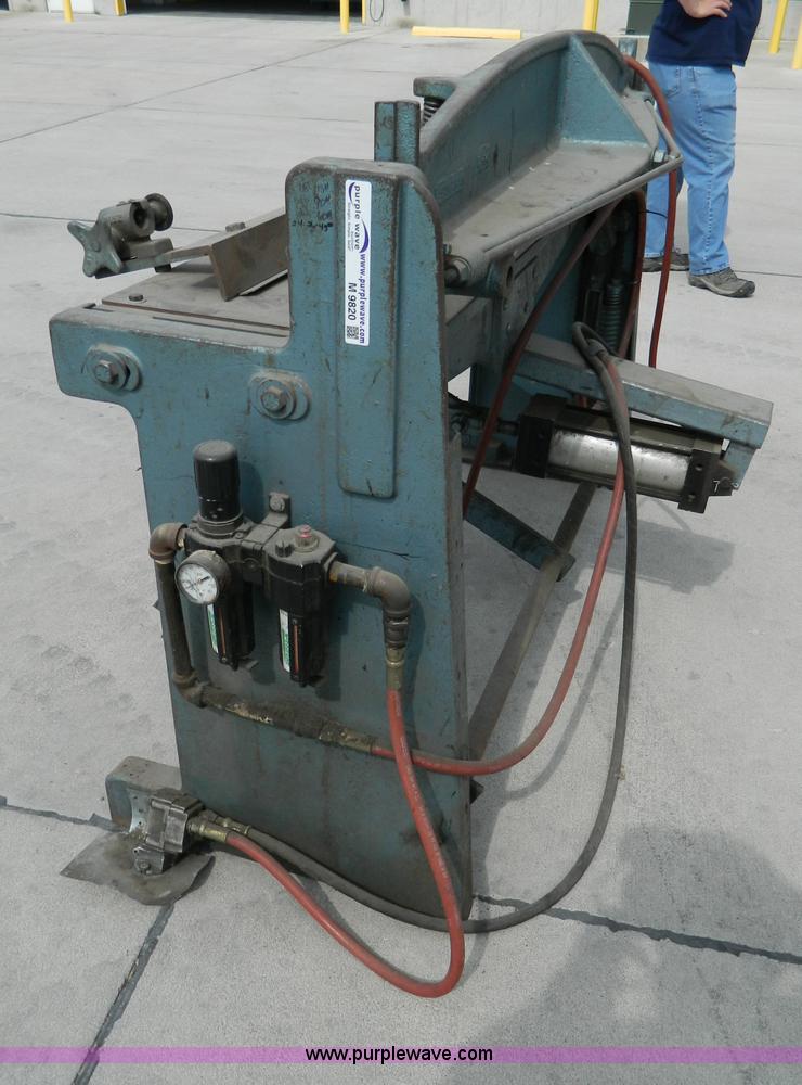 image for item M9820 Roper Whitney Pexto 152K sheet metal tool