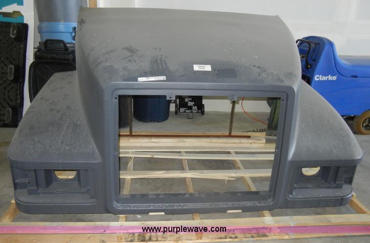 image for item N9838 Mack hood assembly
