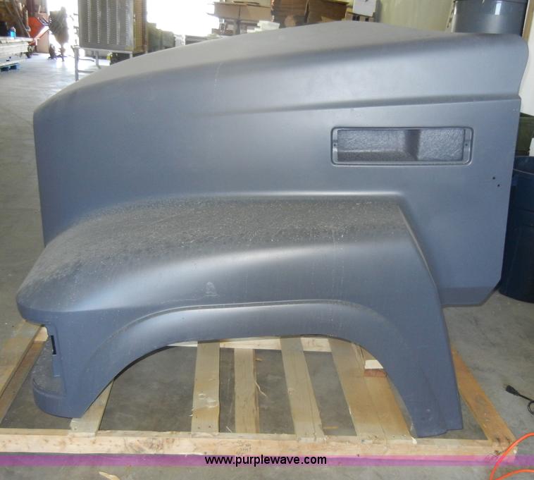 image for item N9838 Mack hood assembly