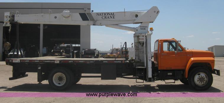 image for item A6428 1990 Ford F800 flatbed crane truck