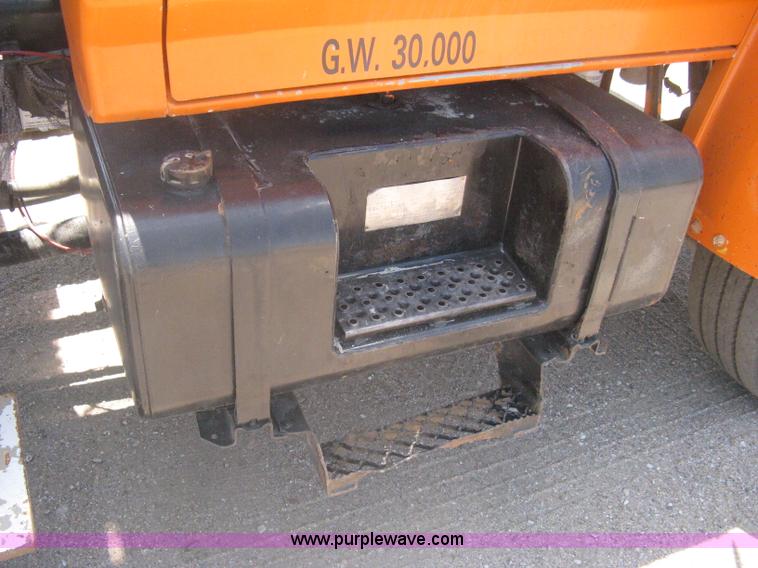 image for item A6428 1990 Ford F800 flatbed crane truck