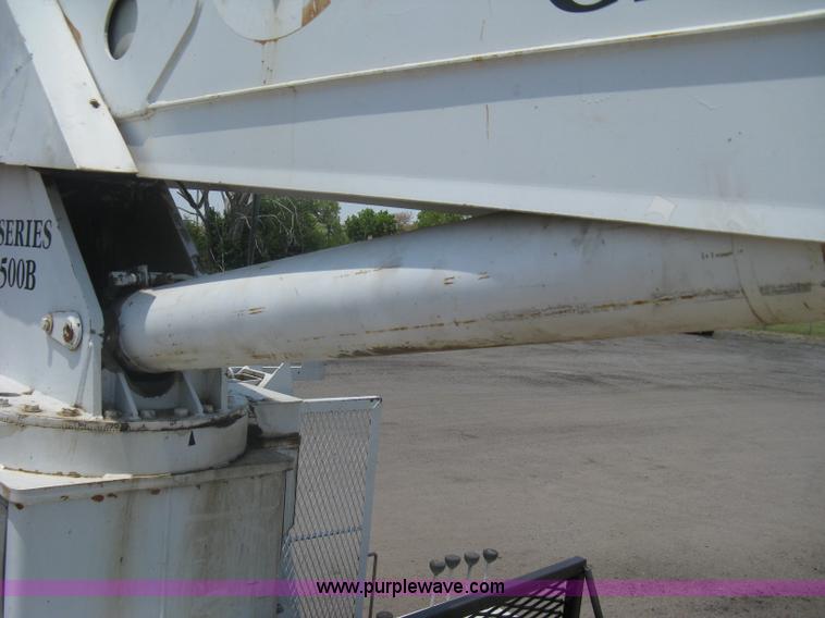 image for item A6428 1990 Ford F800 flatbed crane truck