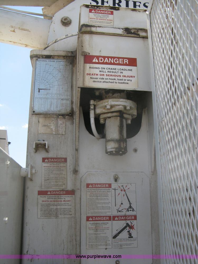 image for item A6428 1990 Ford F800 flatbed crane truck