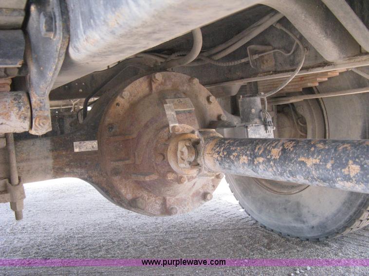 image for item A6428 1990 Ford F800 flatbed crane truck