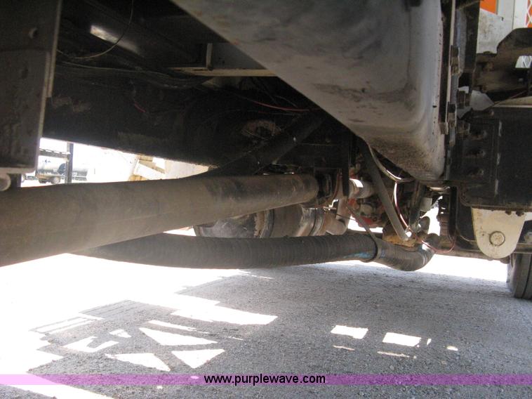 image for item A6428 1990 Ford F800 flatbed crane truck