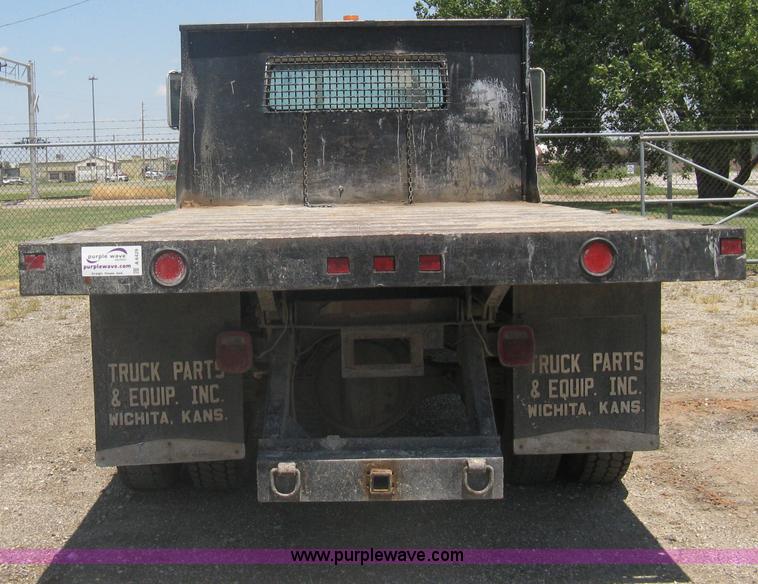 image for item A6429 1988 International S1700 flatbed dump truck