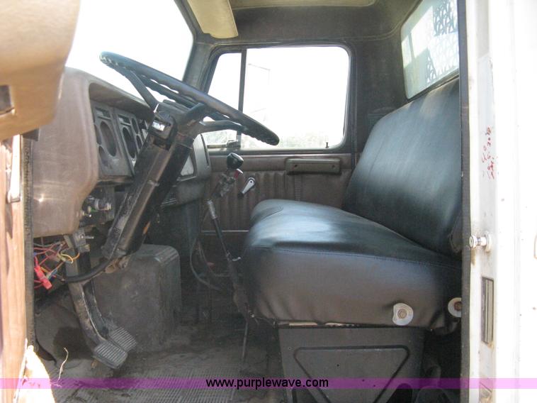 image for item A6429 1988 International S1700 flatbed dump truck