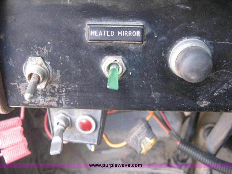 image for item A6429 1988 International S1700 flatbed dump truck