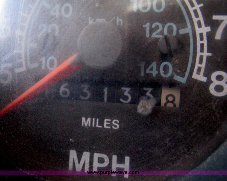 image for item A6429 1988 International S1700 flatbed dump truck