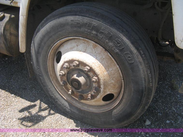 image for item A6429 1988 International S1700 flatbed dump truck