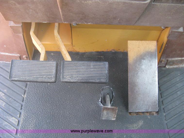 image for item A6430 1993 Case 580 Super K backhoe