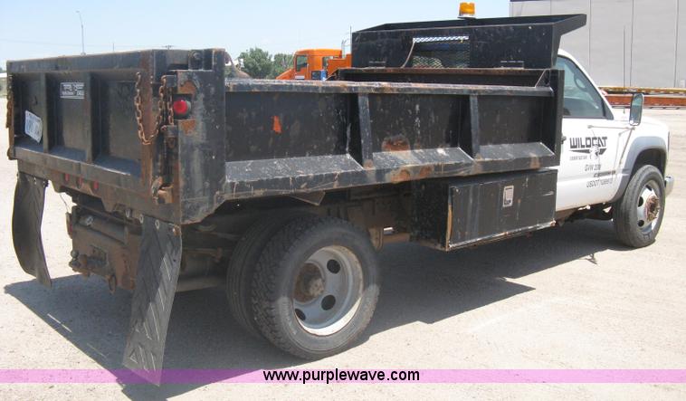 image for item A6431 1999 Chevrolet 3500 HD dump truck