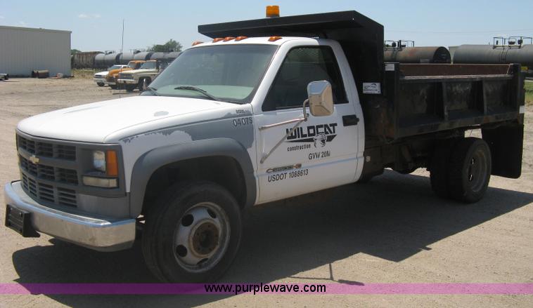 image for item A6431 1999 Chevrolet 3500 HD dump truck