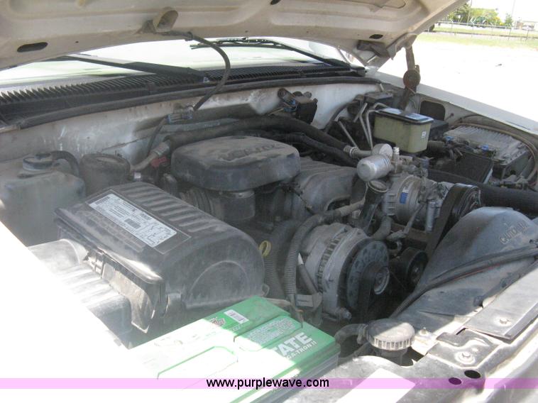 image for item A6431 1999 Chevrolet 3500 HD dump truck