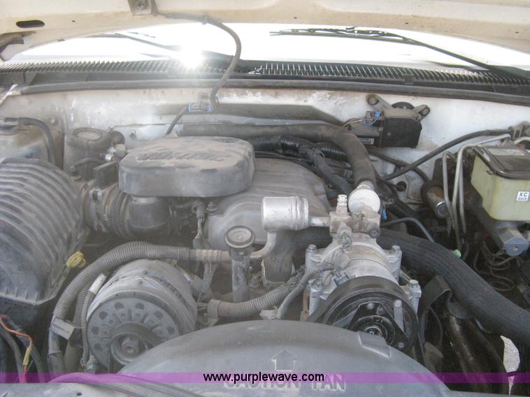 image for item A6431 1999 Chevrolet 3500 HD dump truck