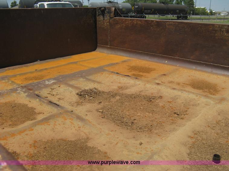 image for item A6431 1999 Chevrolet 3500 HD dump truck