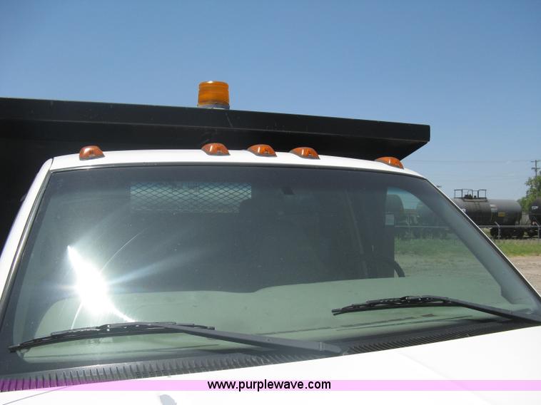 image for item A6431 1999 Chevrolet 3500 HD dump truck
