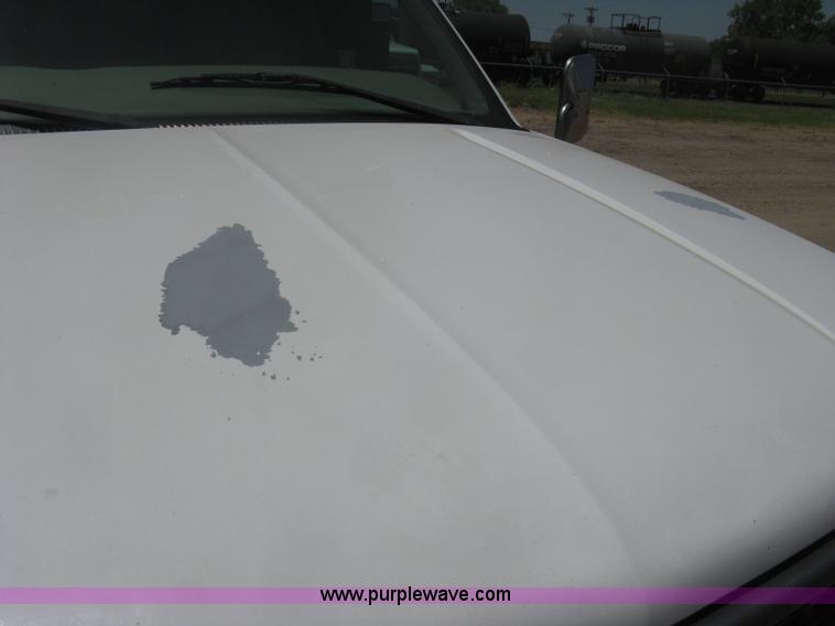 image for item A6431 1999 Chevrolet 3500 HD dump truck