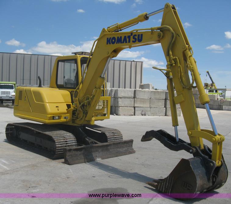 image for item A6432 2000 Komatsu PC75R excavator