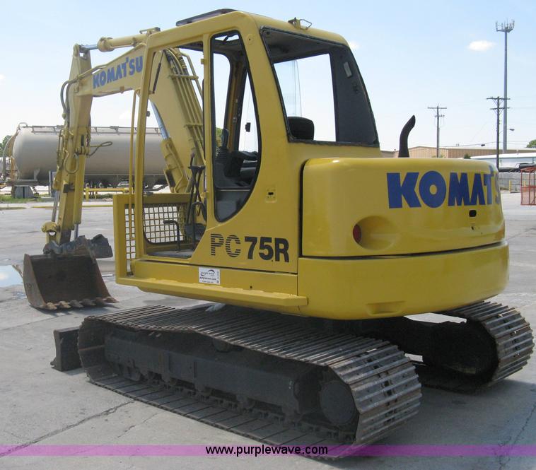 image for item A6432 2000 Komatsu PC75R excavator