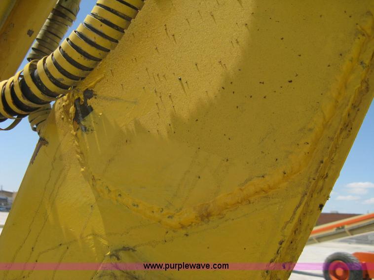 image for item A6432 2000 Komatsu PC75R excavator