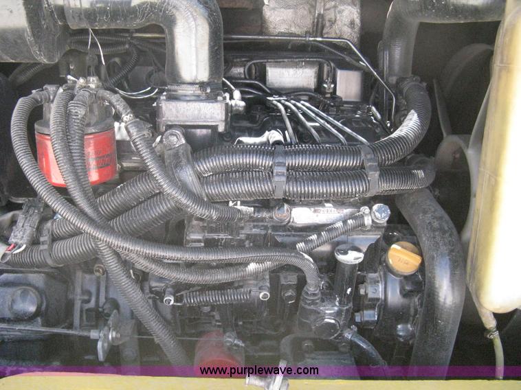 image for item A6432 2000 Komatsu PC75R excavator