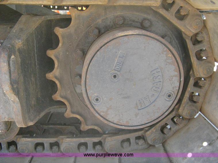 image for item A6432 2000 Komatsu PC75R excavator