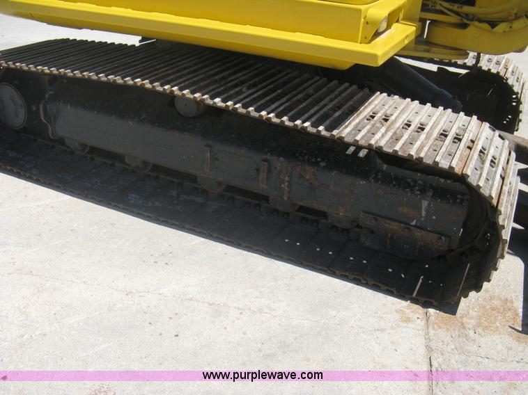 image for item A6432 2000 Komatsu PC75R excavator