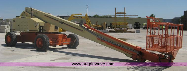 image for item A6433 1991 JLG 110HX boom lift